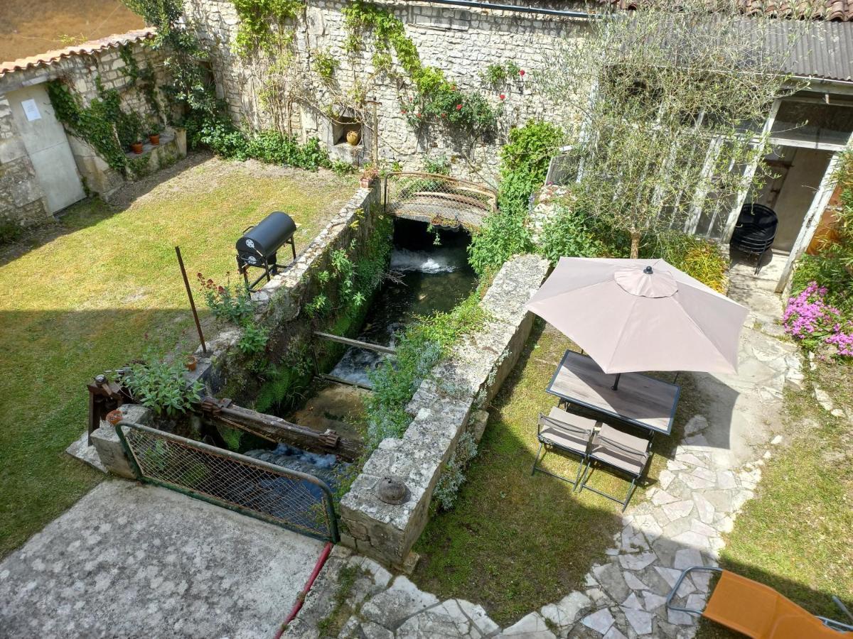 Le Moulin D'Errol Villa Saint-Jean-d'Angely Exterior photo